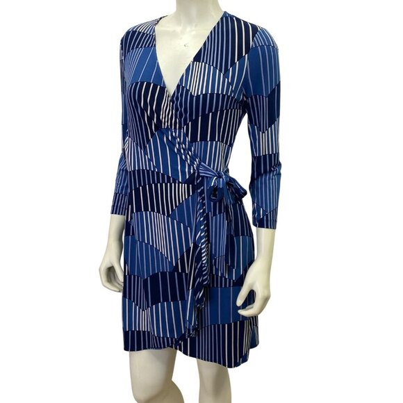 BCBGMaxAzria Adele Geometric Wrap Dress Stripes MP - Picture 1 of 7